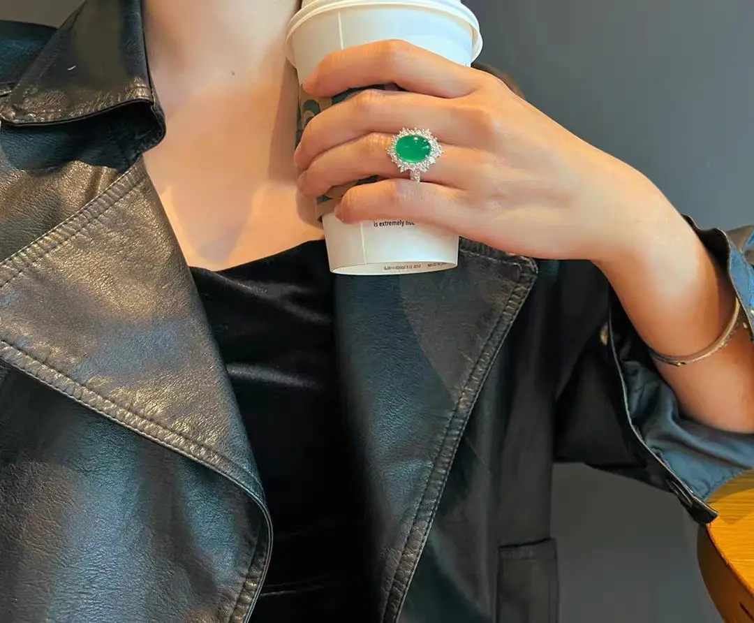 Emerald Natural Emerald Ring for Women — feature 4