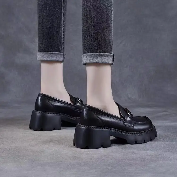 Spring 2024 new women's shoes all-match work leather shoes thick sole height increasing loafers British style slip-on shoes — feature 1