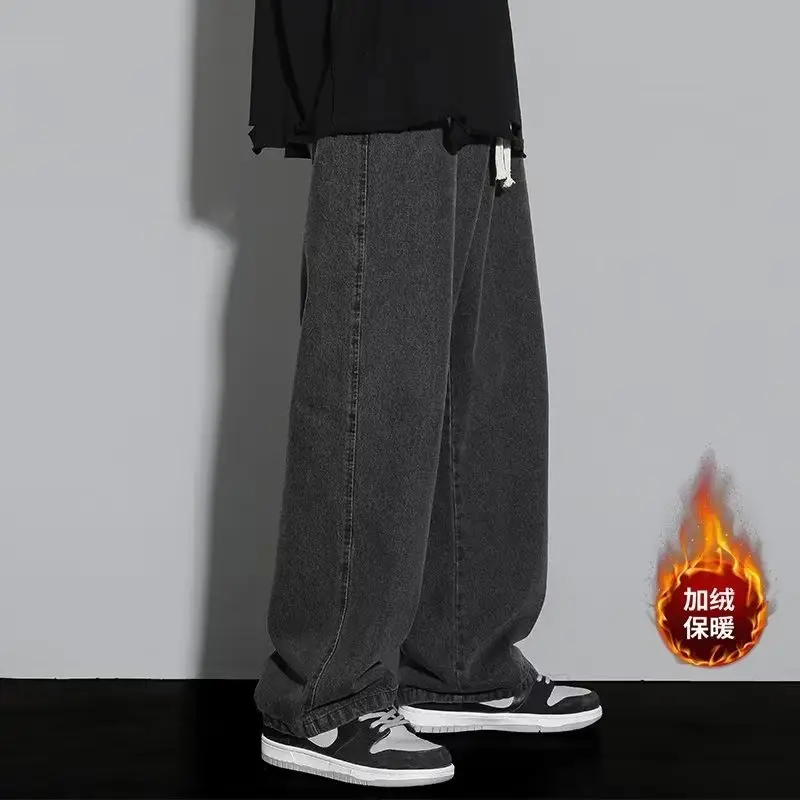 Men Fleece-Lined Loose Jeans 2025 Winter Trendy — feature 11