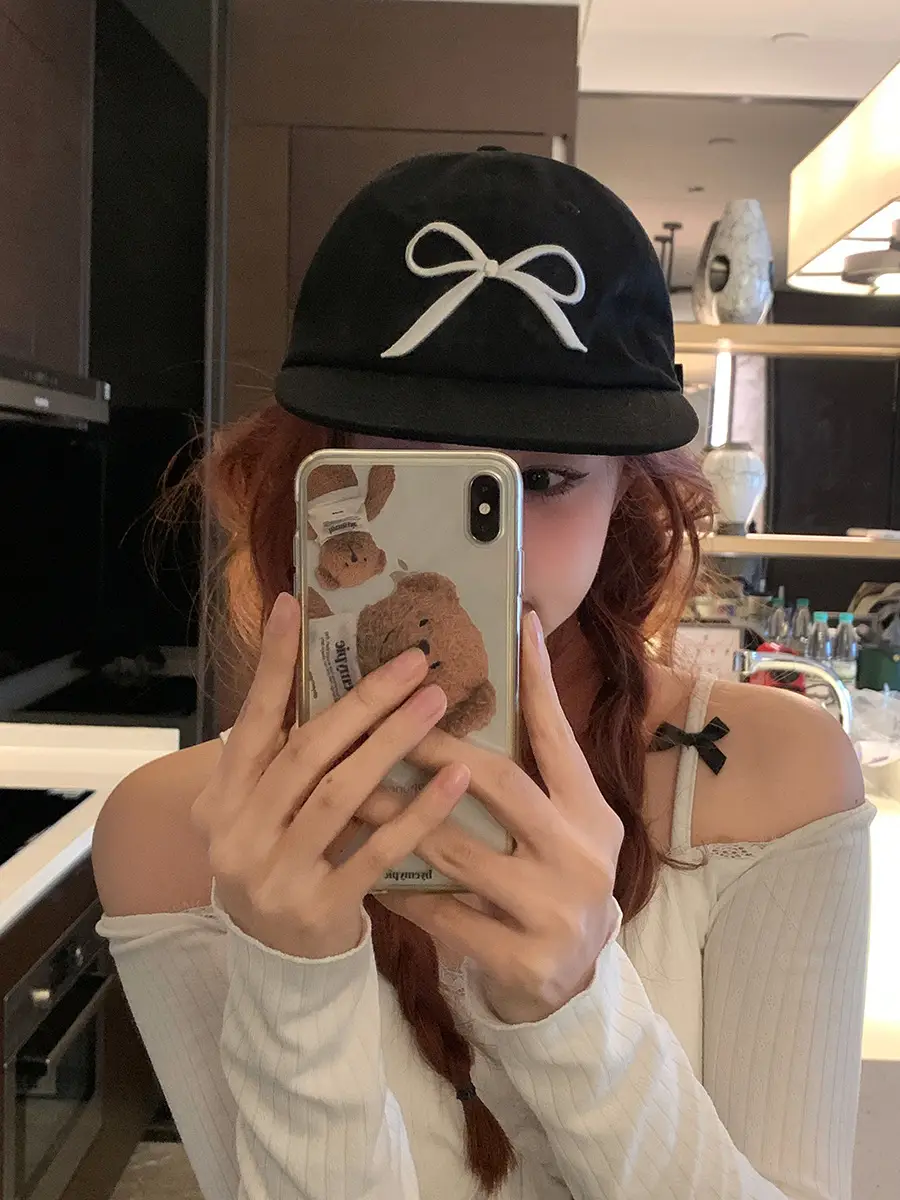 Women's Embroidered Bow Baseball Cap with Wide Brim Sun Hat - Image 3