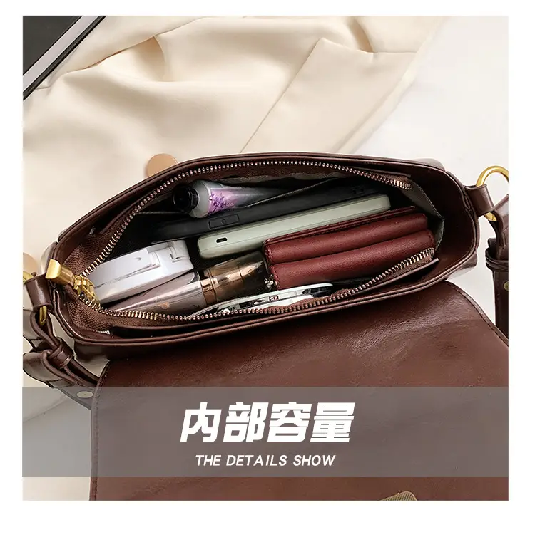 Women's Brown Crossbody Bag with Gold Plated Clasp — feature 11