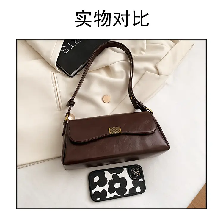 Women's Brown Crossbody Bag with Gold Plated Clasp — feature 4