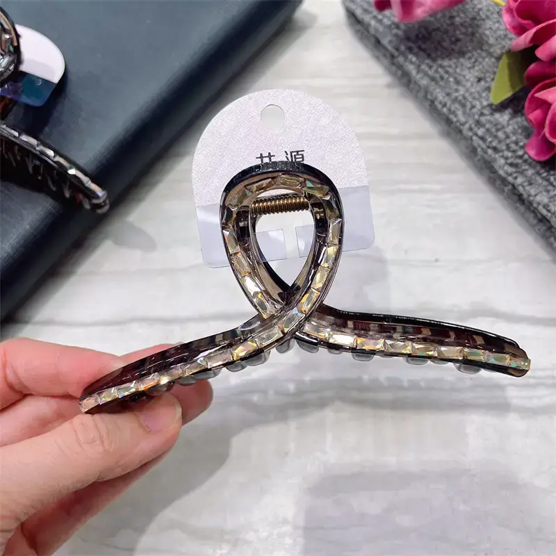 Crystal Shark Clip 13cm Ponytail Hair Accessory - Image 9