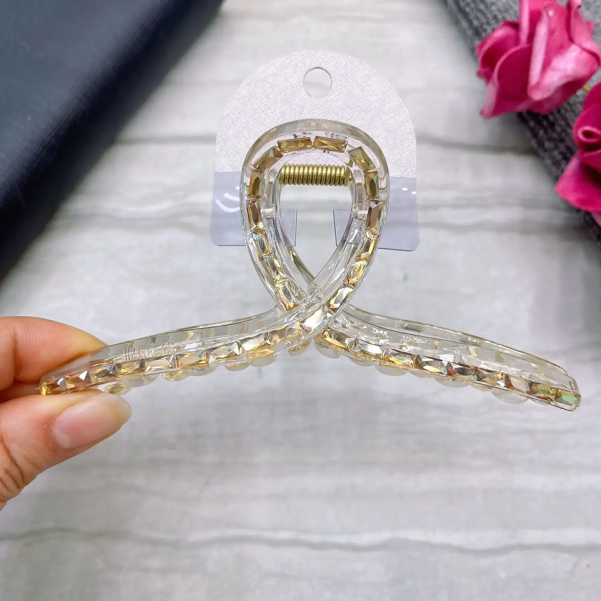Crystal Shark Clip 13cm Ponytail Hair Accessory - Image 4