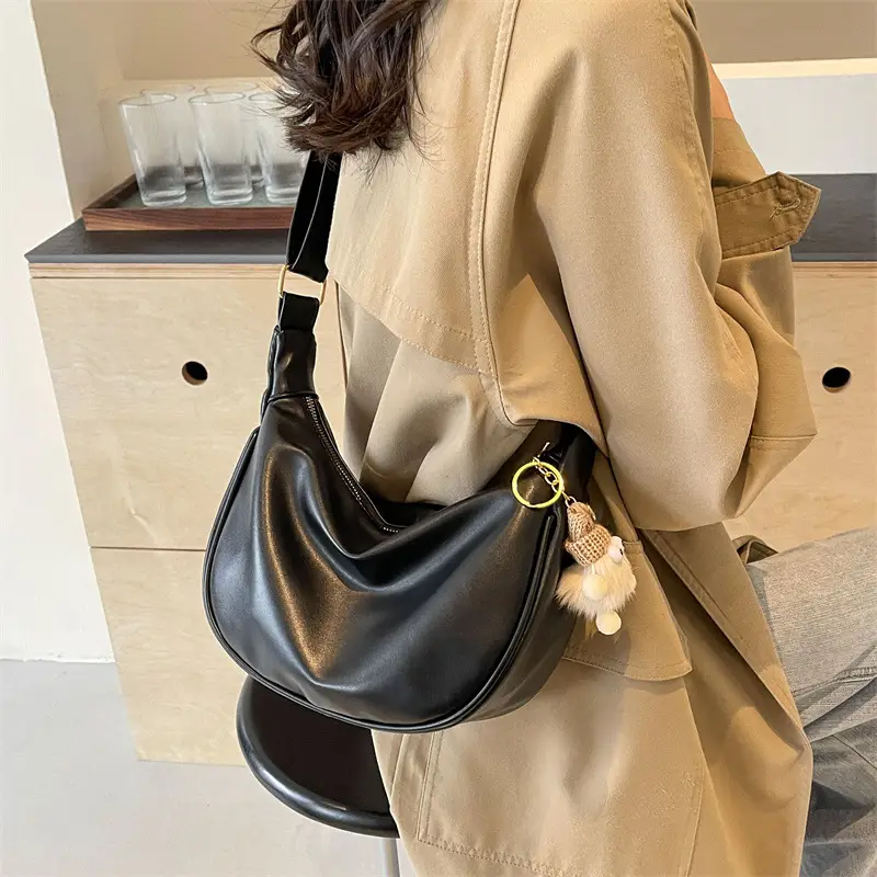 2024 Korean Style Black Messenger Bag for Women - Image 5