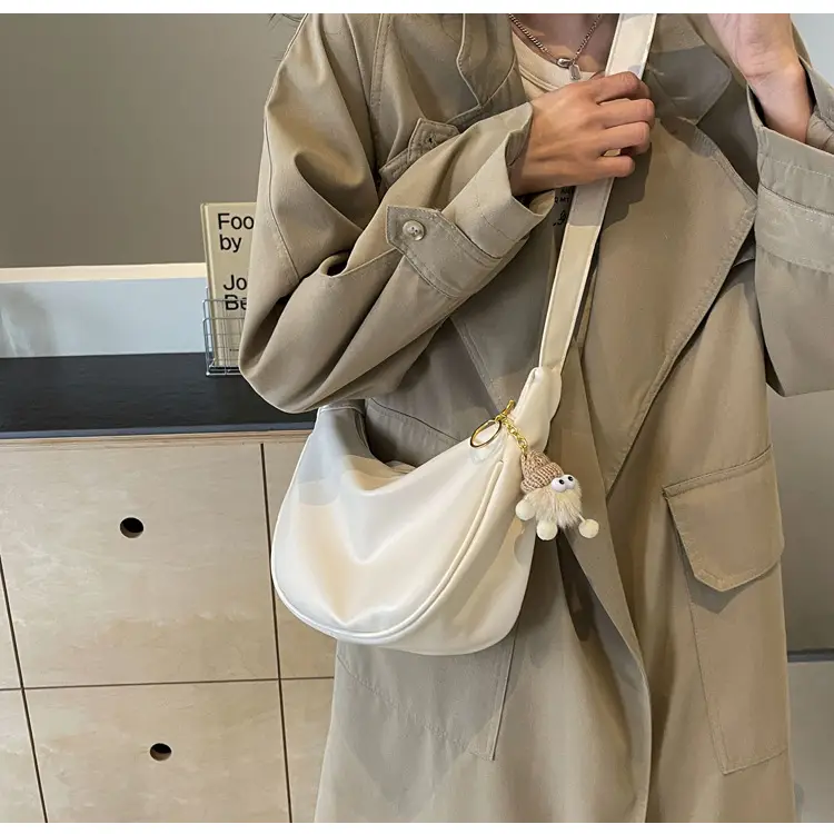 2024 Korean Style Black Messenger Bag for Women — feature 14