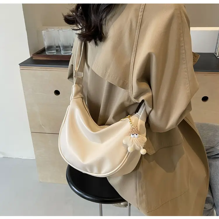 2024 Korean Style Black Messenger Bag for Women — feature 16