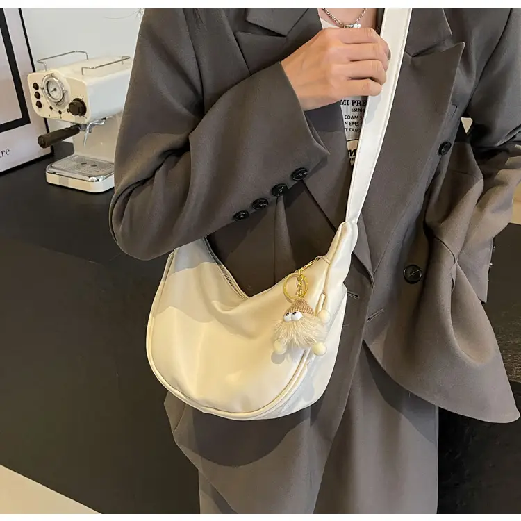 2024 Korean Style Black Messenger Bag for Women — feature 32