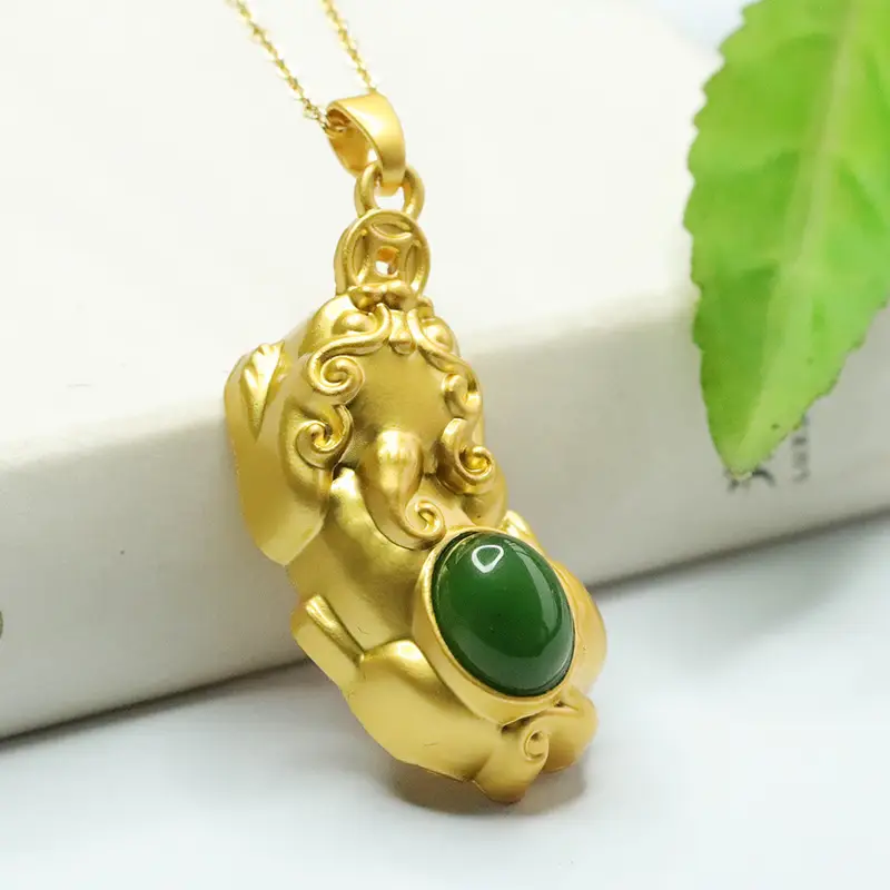 Golden Pixiu Jade Pendant Necklace for Women