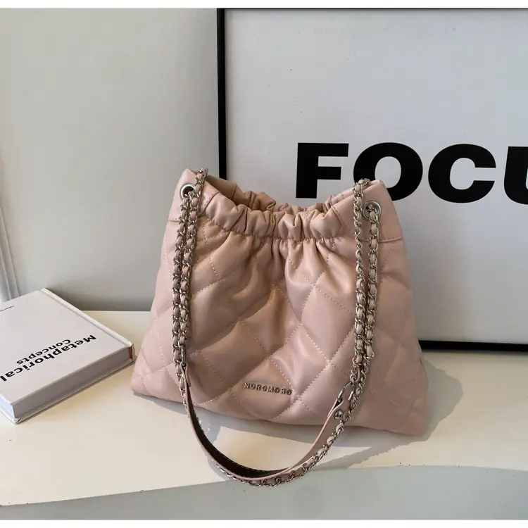 Pink Rhombus Chain Shoulder Bag for Women 2023 — feature 28