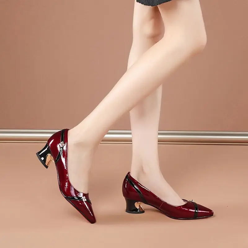 Soft leather single-layer shoes Women's Mid Heel chunky heel versatile 2024 spring and summer new soft bottom professional shallow mouth comfortable pointed women's shoes - Image 4