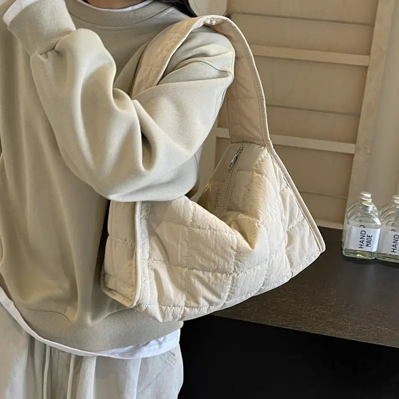 Plaid Quilted Shoulder Bag for Women Large Capacity - Image 7
