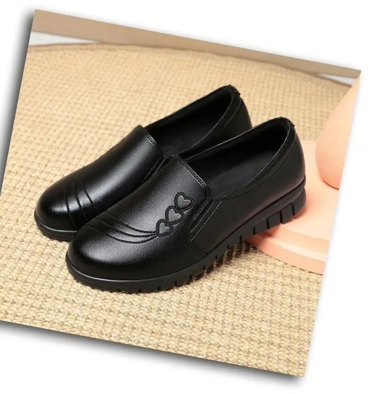 Non-slip work shoes women's black flat slip-on mom shoes kitchen work shoes waterproof shoes soft leather soft bottom women's shoes — feature 13