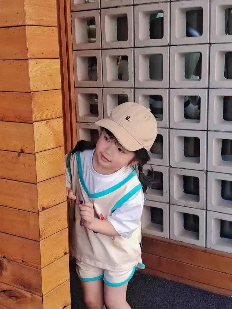 Kids Korean Style Beige Peaked Cap All-Matching — feature 12