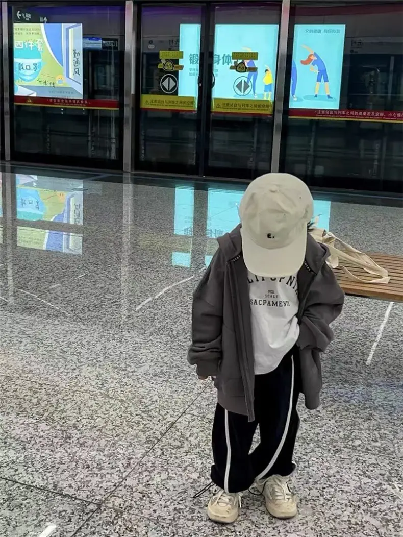 Kids Korean Style Beige Peaked Cap All-Matching — feature 14