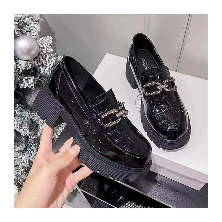 Black Leather Slip-On Women's Thick Soled Loafers 2024 — feature 15
