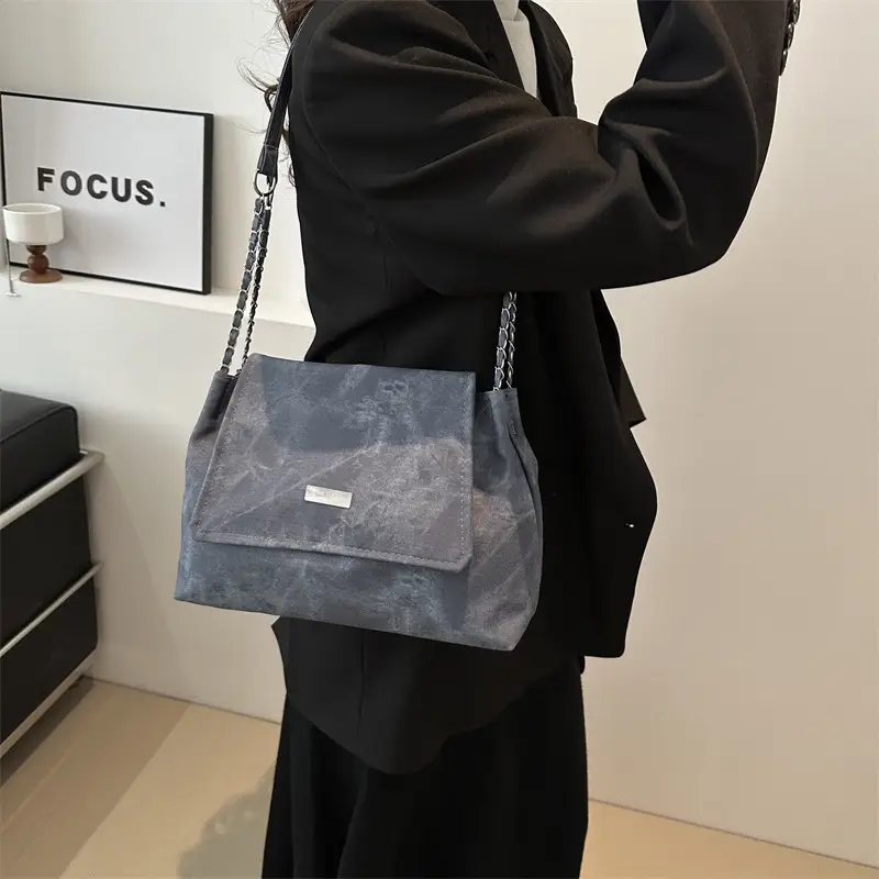Retro Brown Chain Shoulder Bag for Women 2024 - Image 7