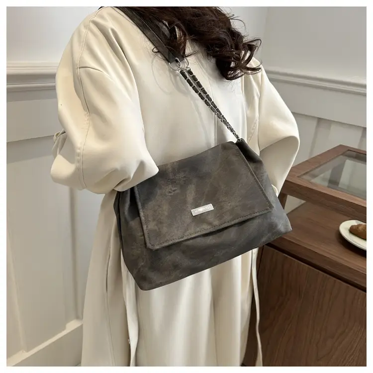 Retro Brown Chain Shoulder Bag for Women 2024 — feature 11