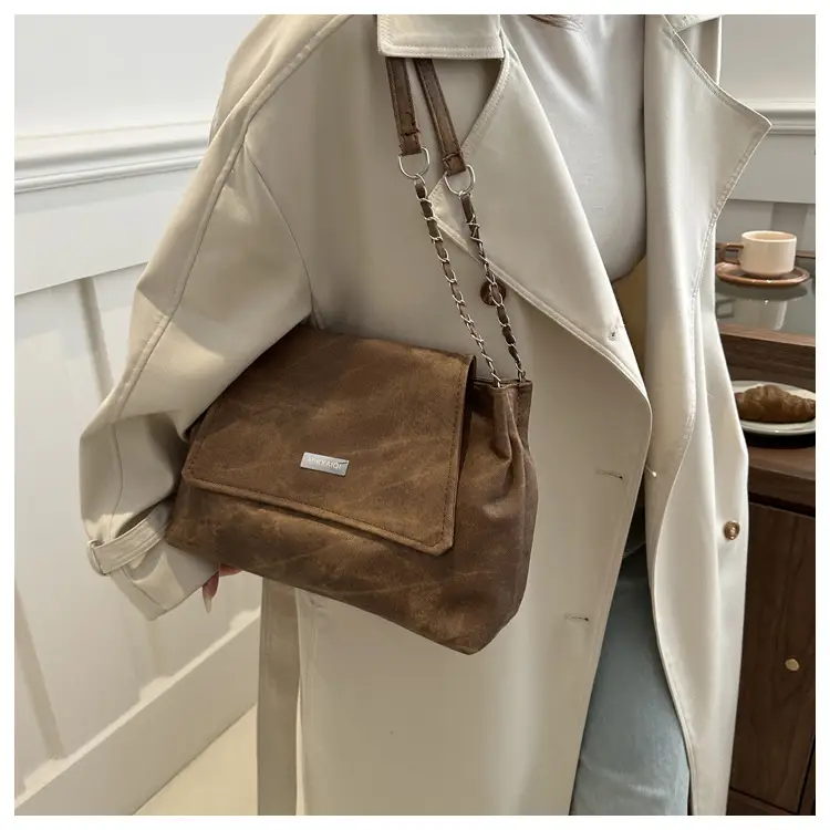 Retro Brown Chain Shoulder Bag for Women 2024 — feature 13