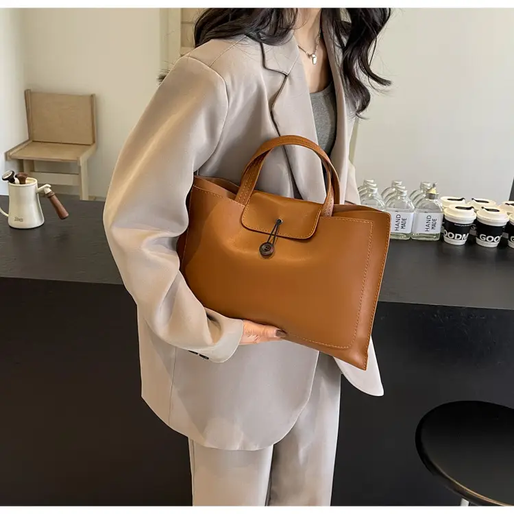 Women's 2-Piece Leather Tote Bag Set Tan Retro Fashion — feature 8