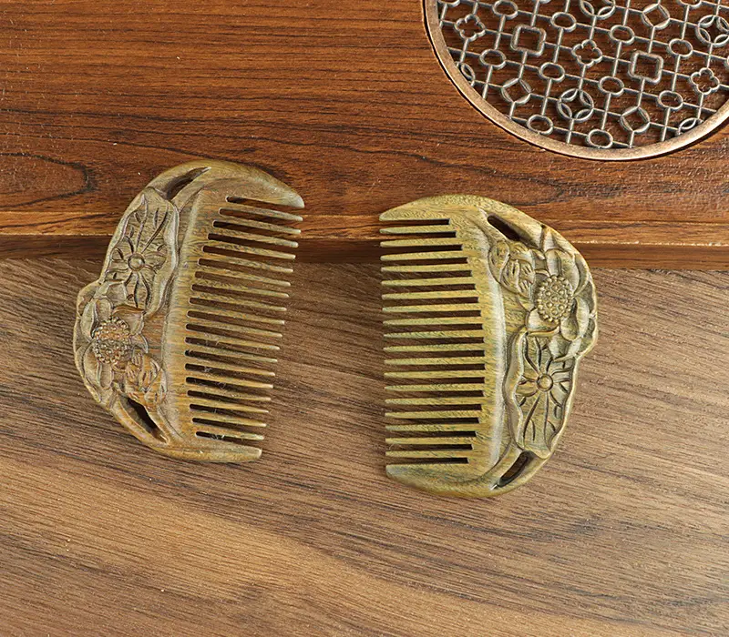 Golden Silk Lotus Fish Scalp Massage Comb — feature 18