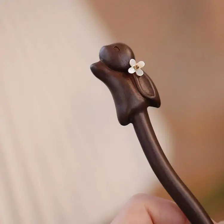 Antique Gold Silk Sandalwood Hairpin with Bell - Image 3