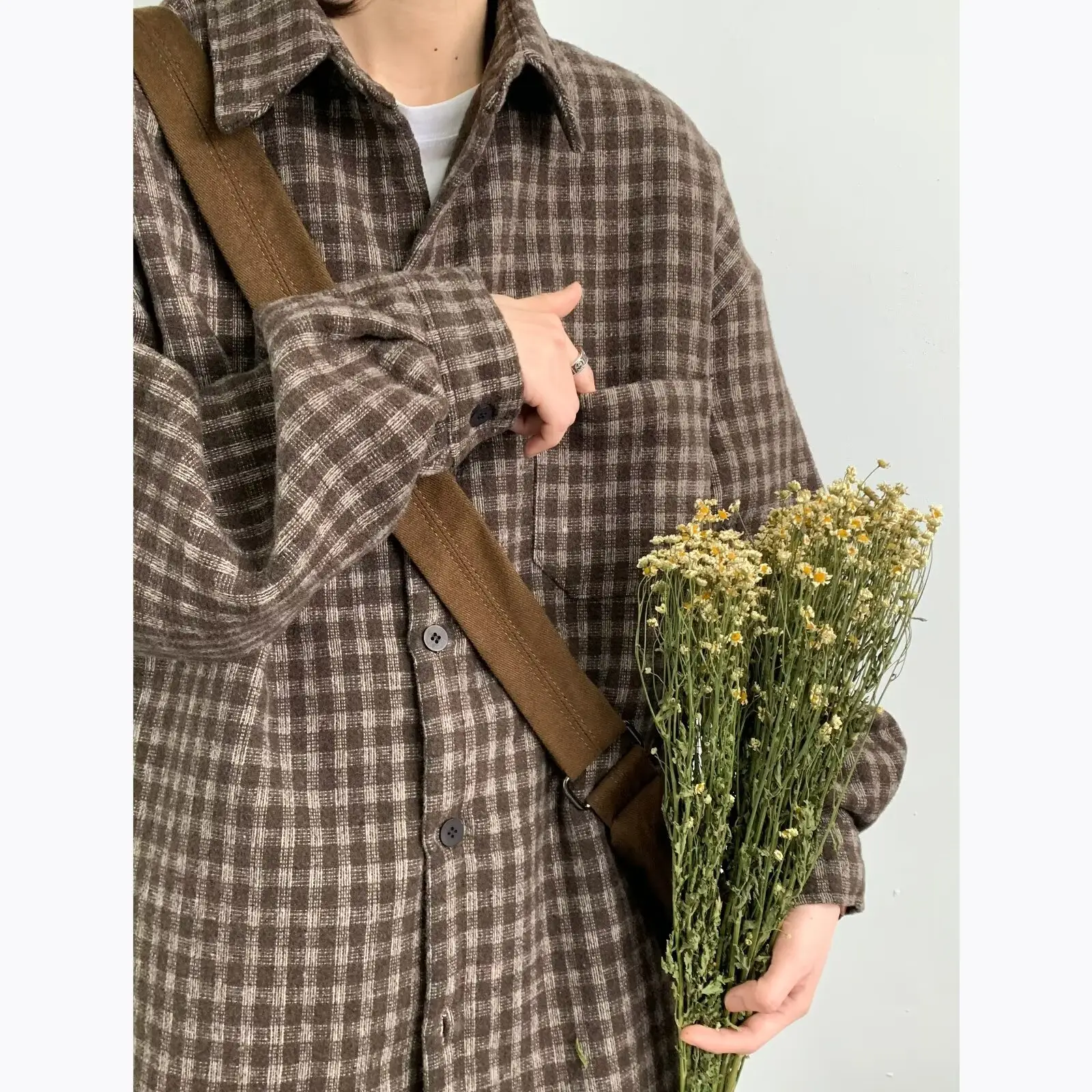 Men Vintage Checkered Long Sleeve Shirt Brown — feature 5