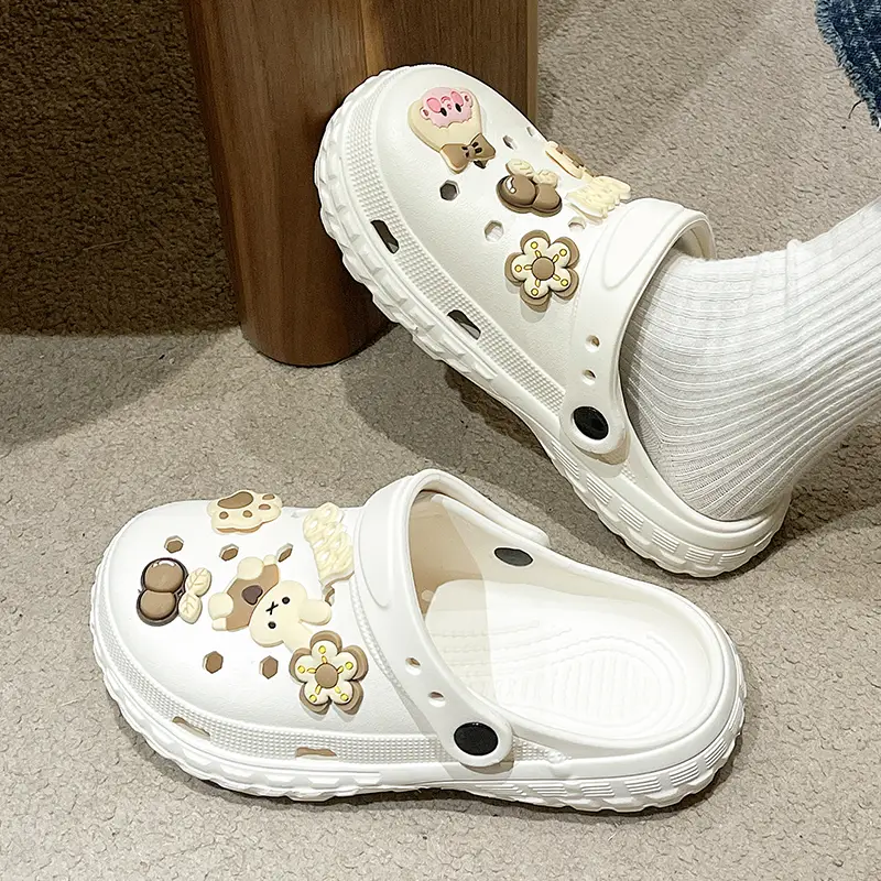 Women's Clogs for Summer 2026, New Eva Non-Slip Beach Closed-Toe Sandals for Pregnant Women