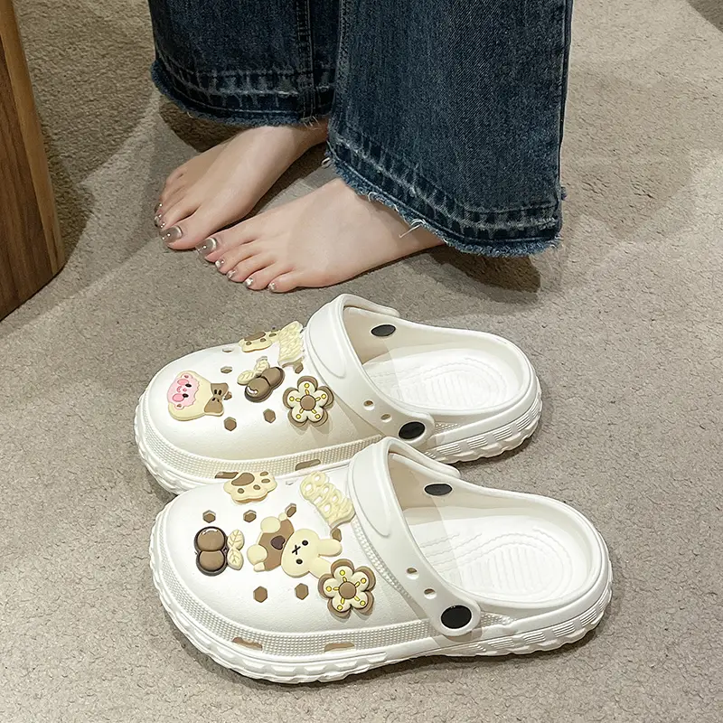 Women's Clogs for Summer 2026, New Eva Non-Slip Beach Closed-Toe Sandals for Pregnant Women