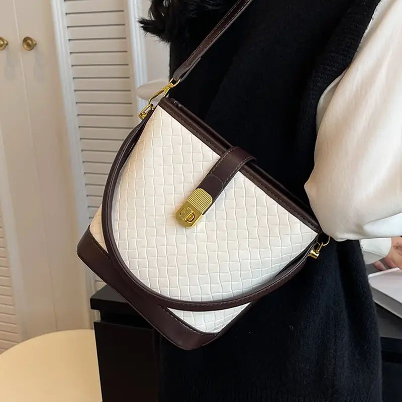 Women's Quilted Shoulder Bag Black White Gold Clasp - Image 6