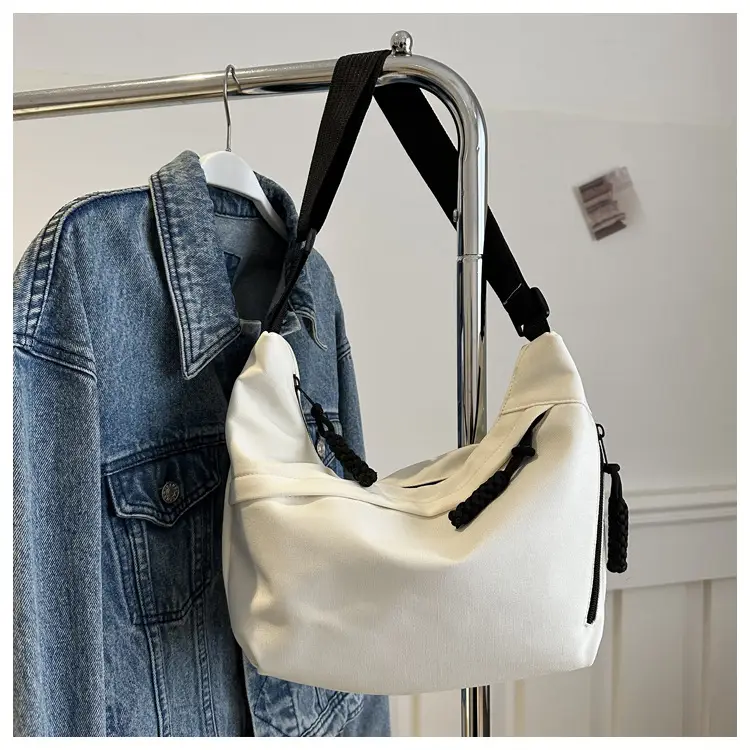 Women's Nylon Shoulder Bag Large Capacity 2024 — feature 23