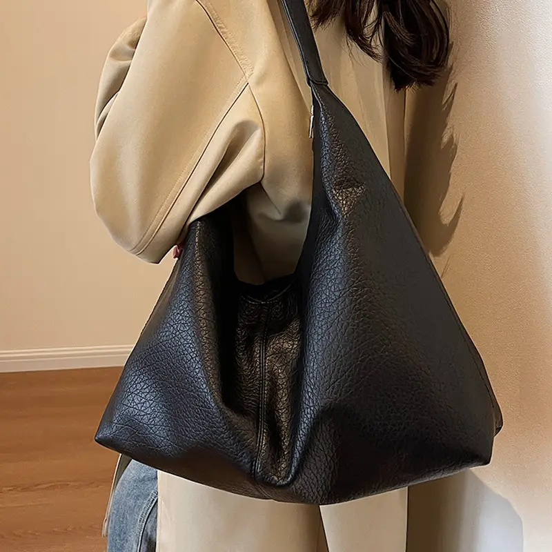 Black Large Capacity Women's Shoulder Bag 2026 - Image 7