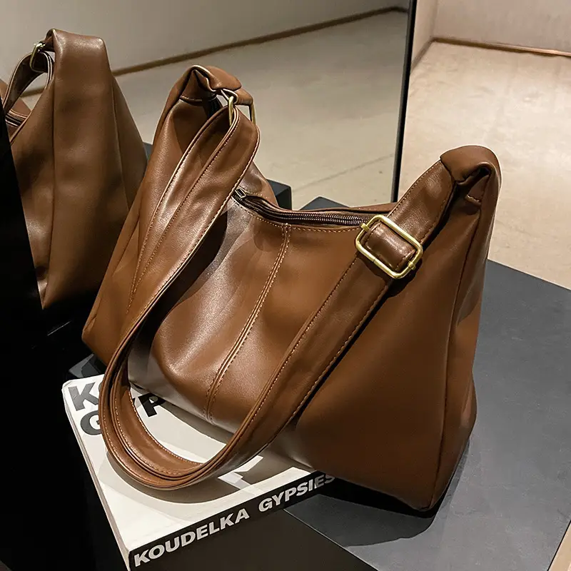 Brown Leather Shoulder Messenger Bag for Women - Image 4