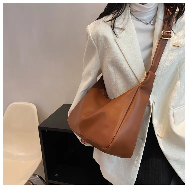 Brown Leather Shoulder Messenger Bag for Women — feature 14