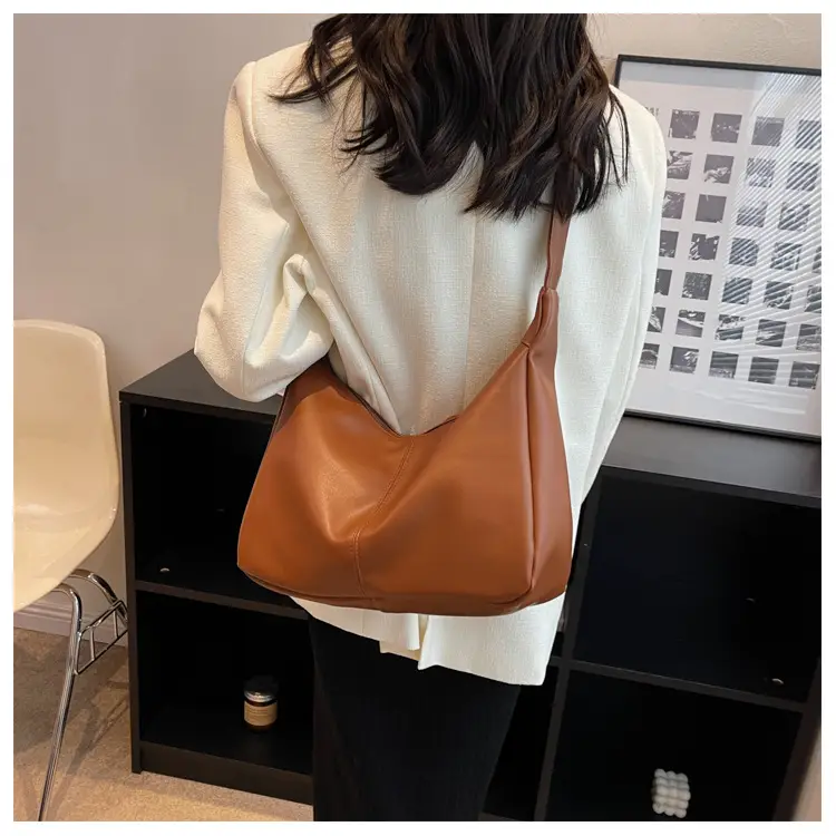 Brown Leather Shoulder Messenger Bag for Women — feature 17