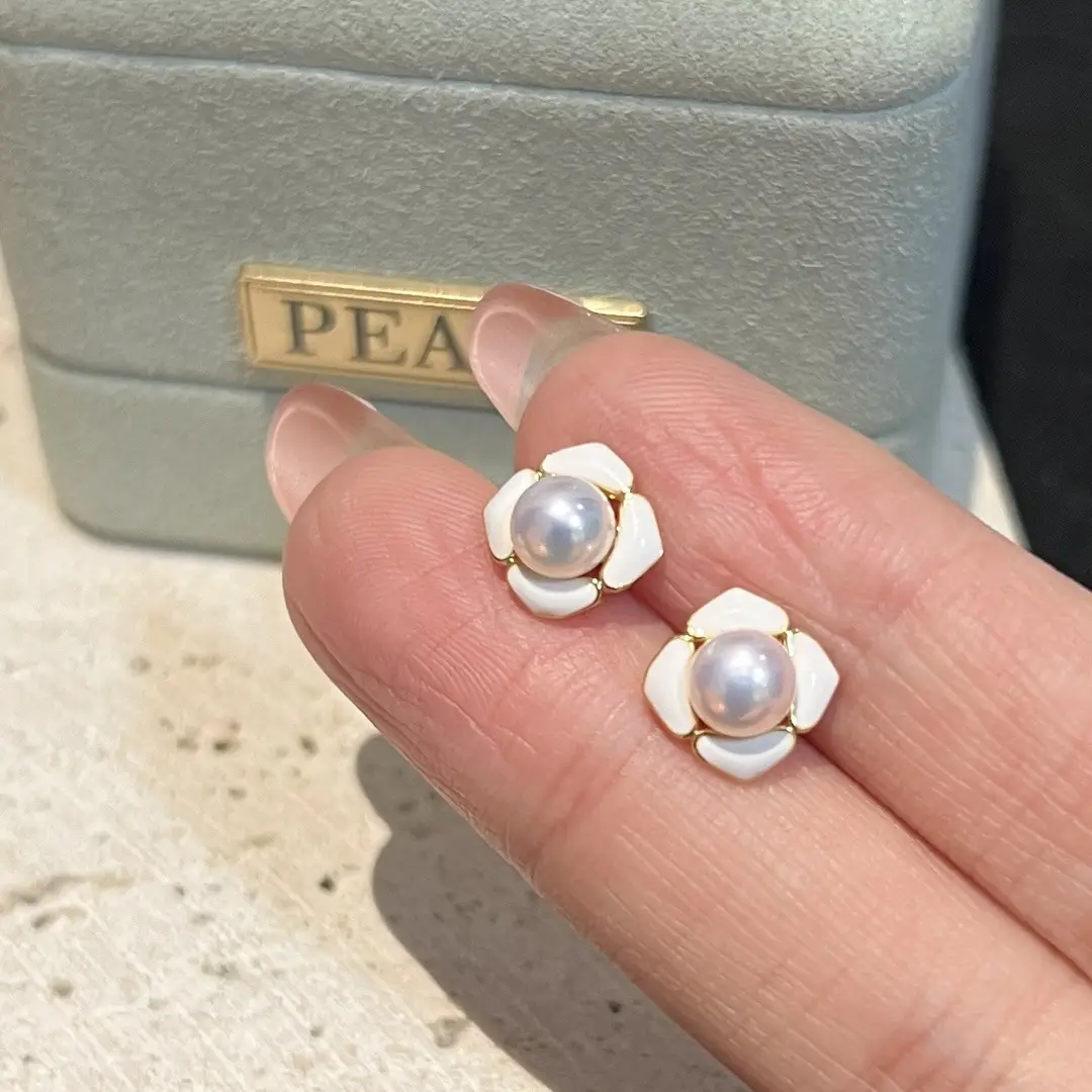 Small Petal Pearl Earrings 5-6mm Bright White - Image 2
