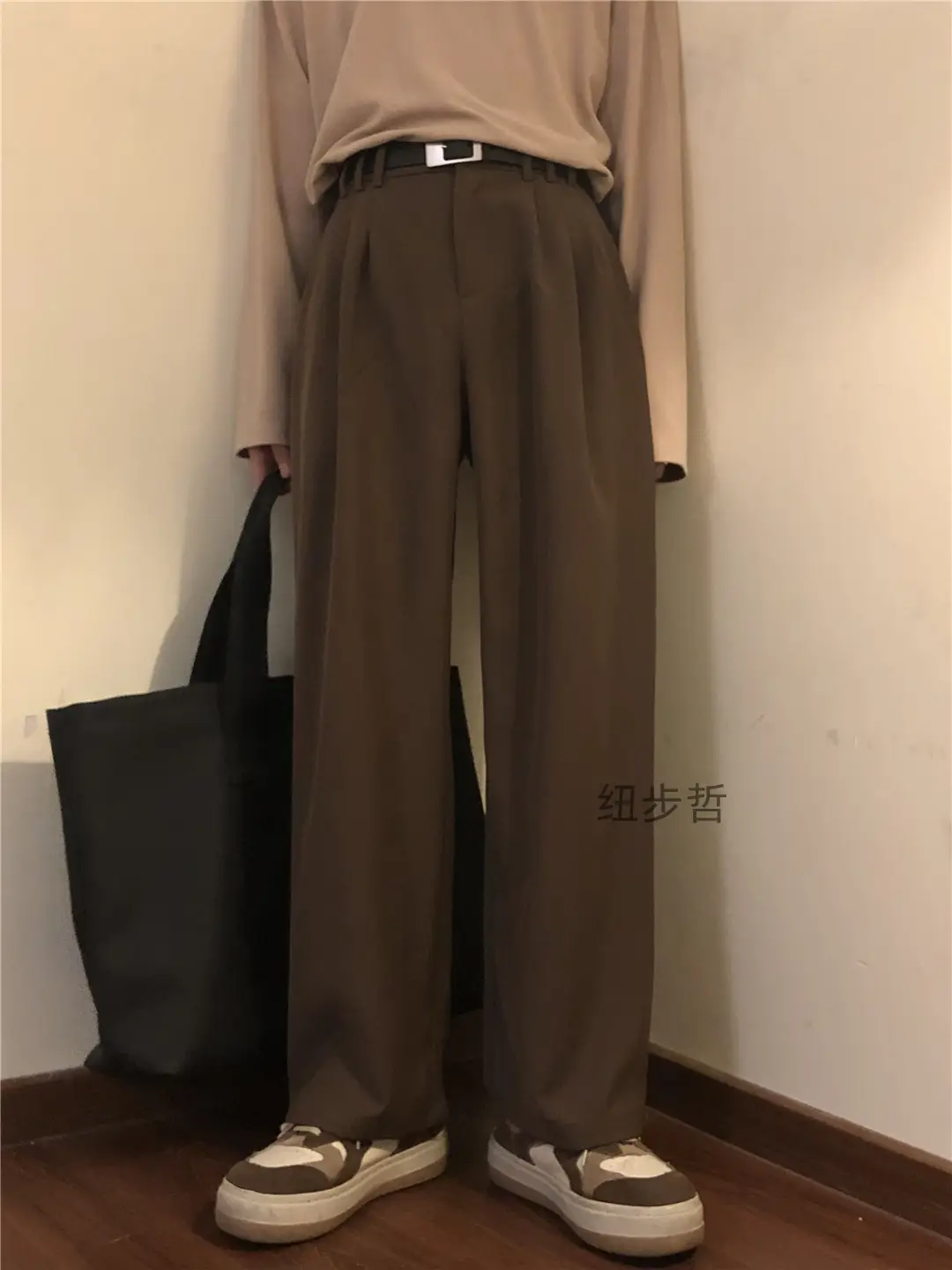 Men's Black American Retro Loose Straight Pants — feature 8