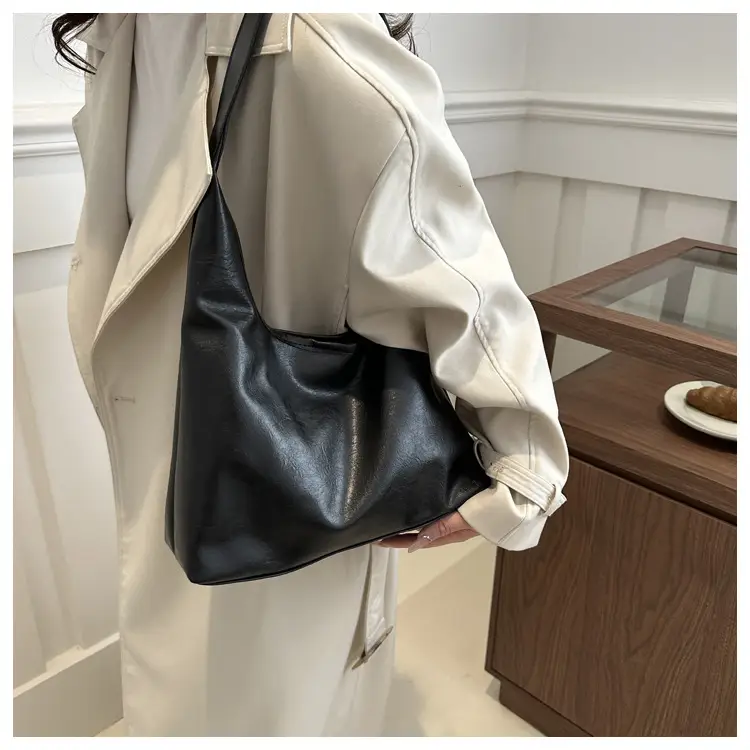 Black Vintage Women's Tote Bag 2024 New Arrival — feature 15