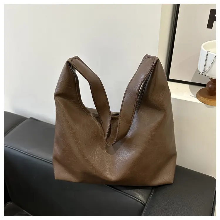 Black Vintage Women's Tote Bag 2024 New Arrival - Image 3