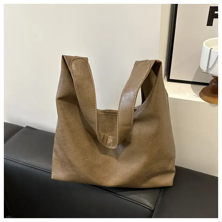 Black Vintage Women's Tote Bag 2024 New Arrival - Image 4