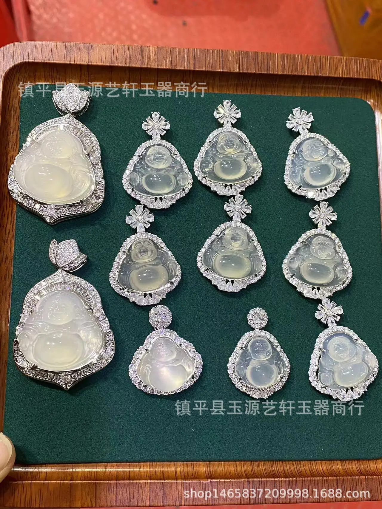 Natural Chalcedony Leaf Necklace with Agate Pendant - Image 6