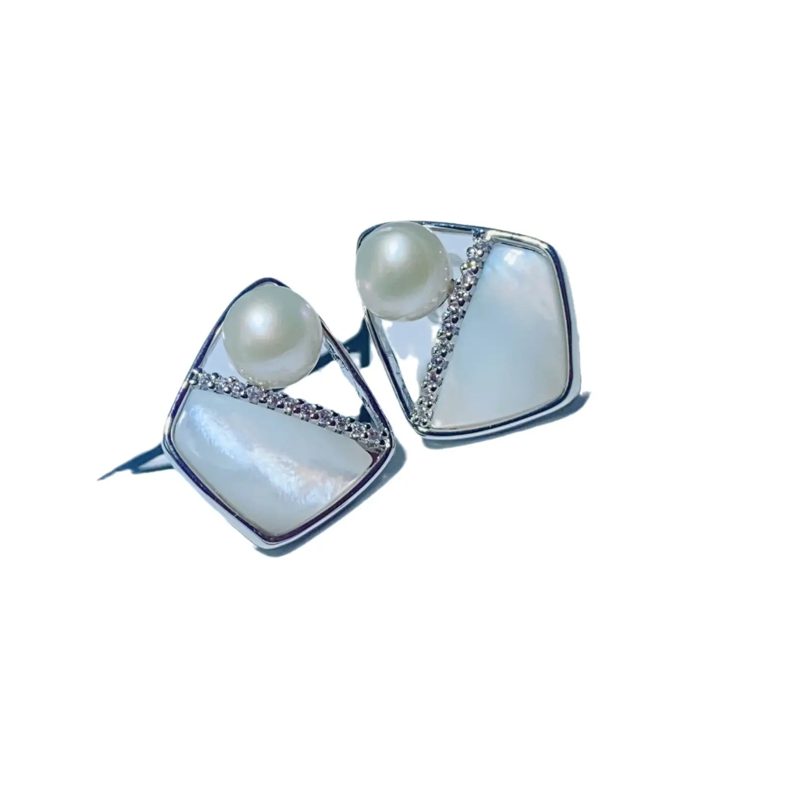 S925 Pearl Geometric Earrings Light Luxury Niche Design - Image 7