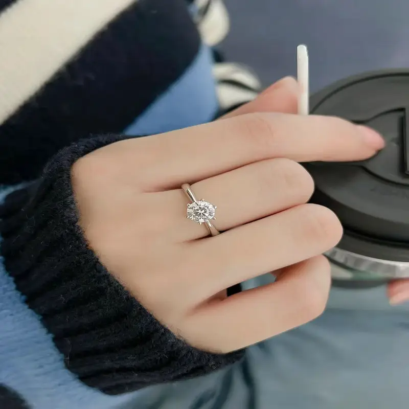 S925 Sterling Silver 6 Claw Moissanite Ring Women — feature 13