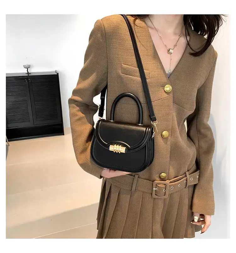 Brown Leather Shoulder Bag with Metal Clasp — feature 24