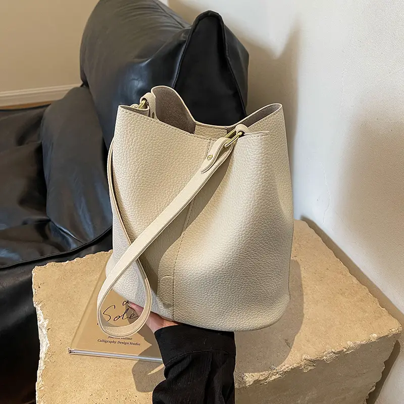 Black Underarm Bucket Bag for Women 2026 - Image 3