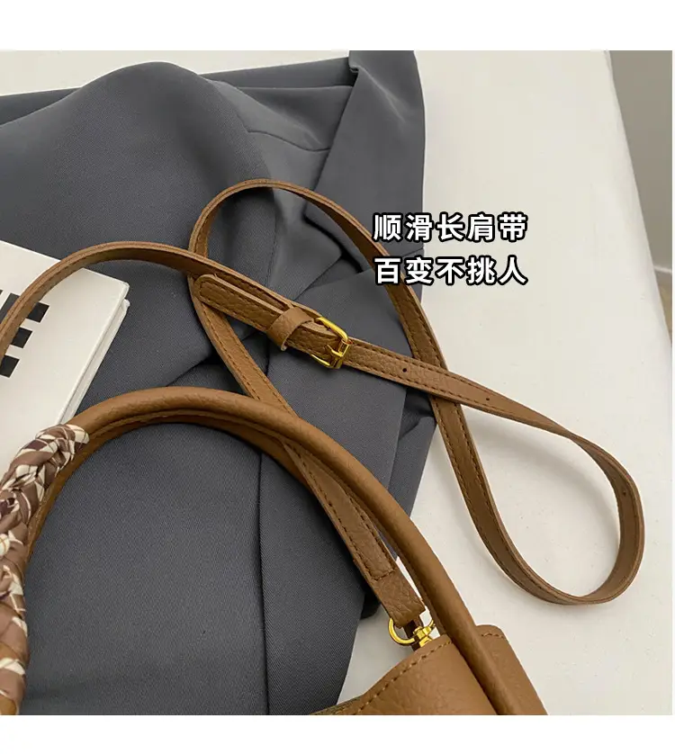 Korean Style Brown Bucket Bag with Tassel Handle — feature 12