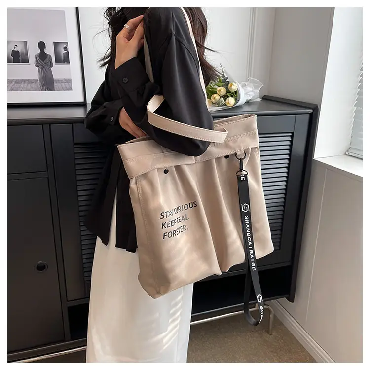 Canvas Textured Shoulder Bag Women Large Capacity 2023 — feature 15