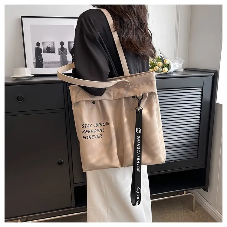 Canvas Textured Shoulder Bag Women Large Capacity 2023 — feature 16