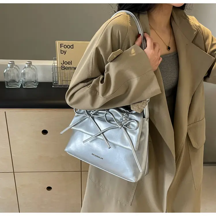 Women's Creamy Underarm Tote Bag with Bow — feature 14