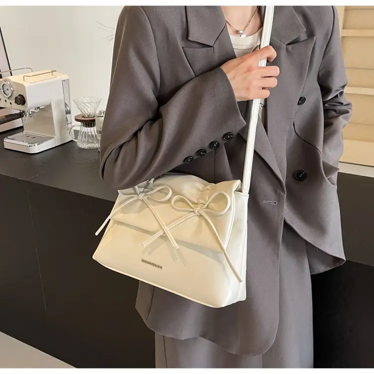 Women's Creamy Underarm Tote Bag with Bow — feature 20